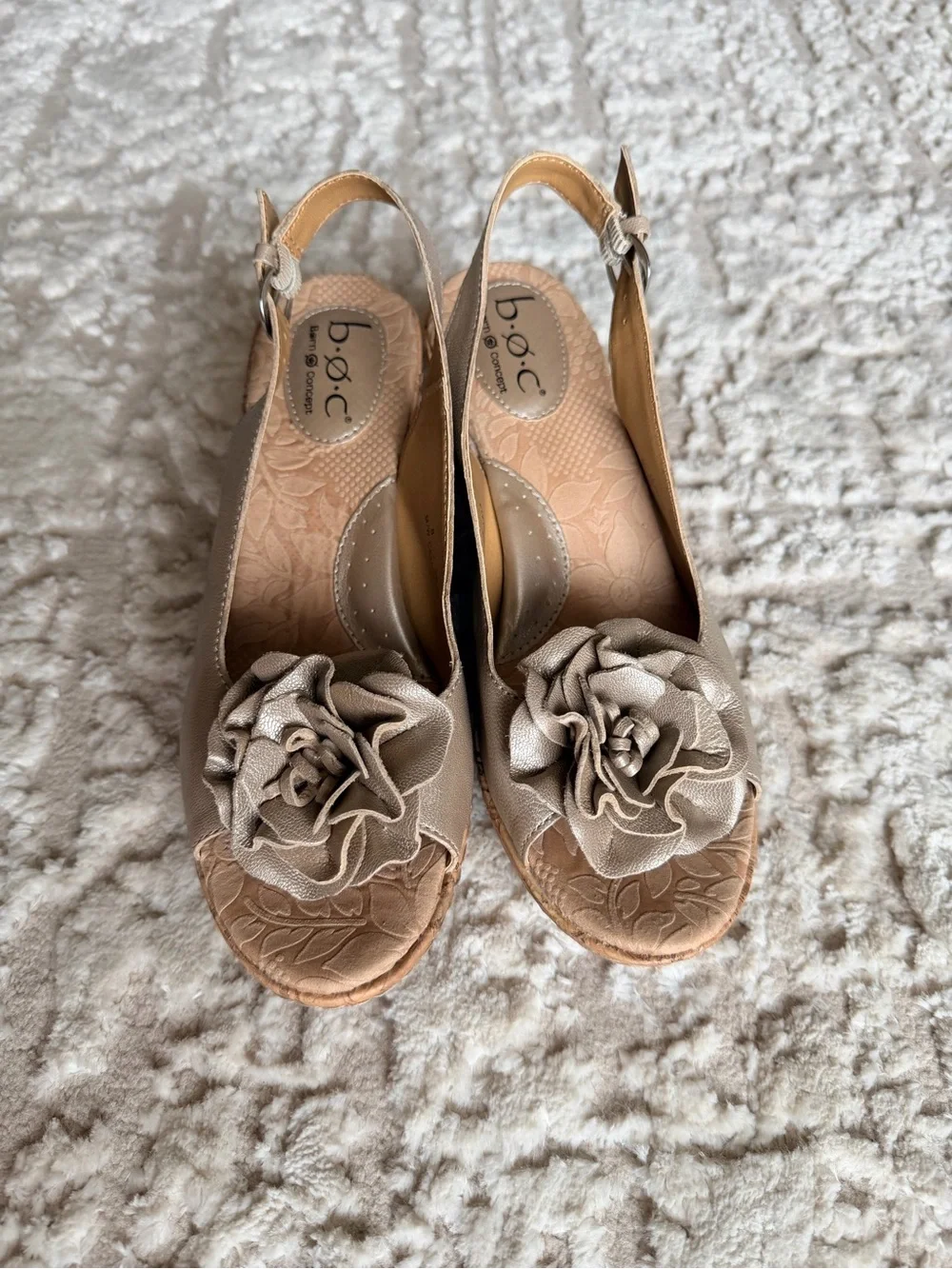 b.o.c. slingback wedges